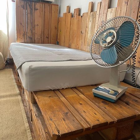 بيت شباب Victoria Poshtel بوخارست المظهر الخارجي الصورة